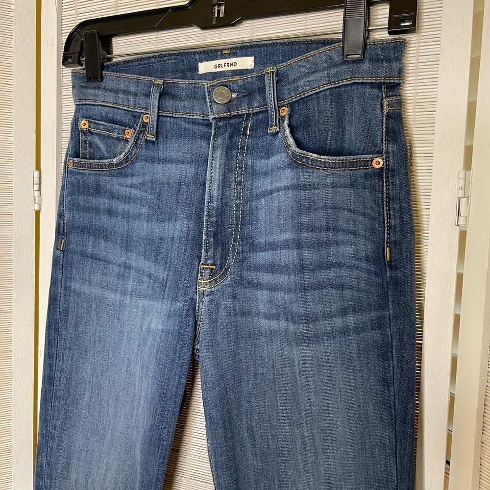 GRLFRND Reed Jeans Night Light Wash Raw Hem Stretch Denim Size 25 - Picture 2 of 9